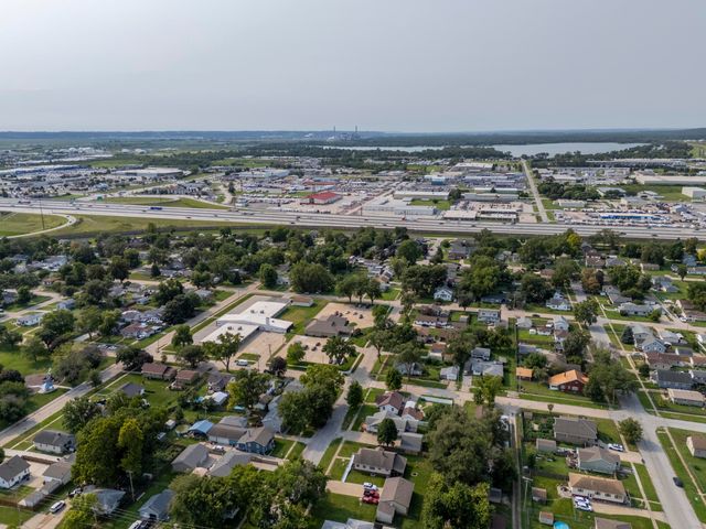 1011 24TH Avenue, Council Bluffs, IA 51501