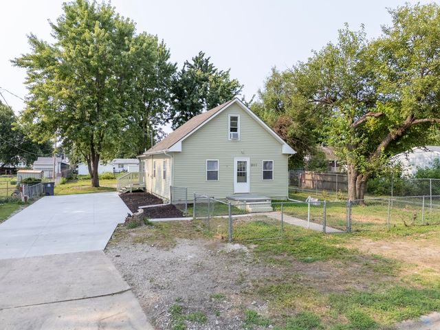 1011 24TH Avenue, Council Bluffs, IA 51501