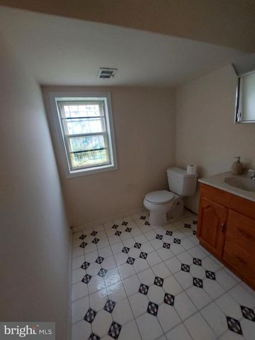 10960 TEMPLETON DR, Philadelphia, PA 19154