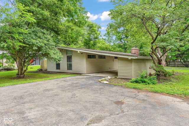 9105 Washington Boulevard, Indianapolis, IN 46240