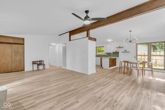 9105 Washington Boulevard, Indianapolis, IN 46240
