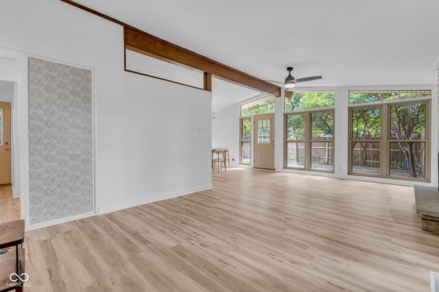 9105 Washington Boulevard, Indianapolis, IN 46240