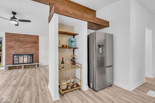 9105 Washington Boulevard, Indianapolis, IN 46240