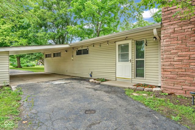 9105 Washington Boulevard, Indianapolis, IN 46240
