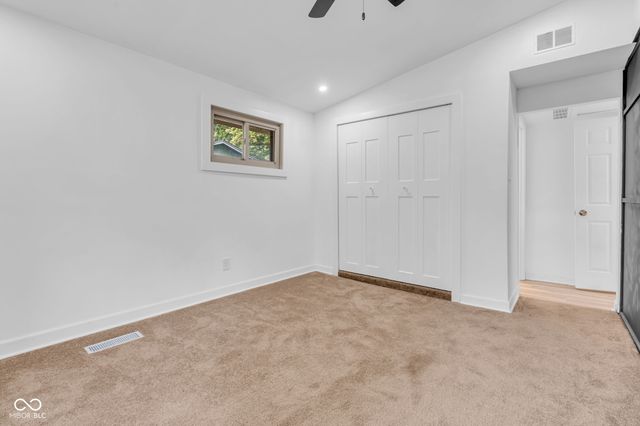 9105 Washington Boulevard, Indianapolis, IN 46240