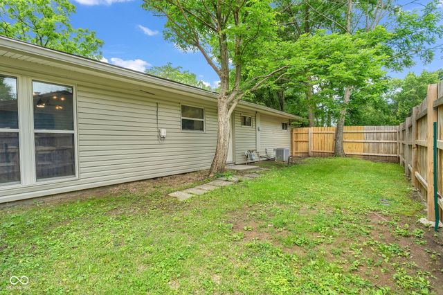 9105 Washington Boulevard, Indianapolis, IN 46240