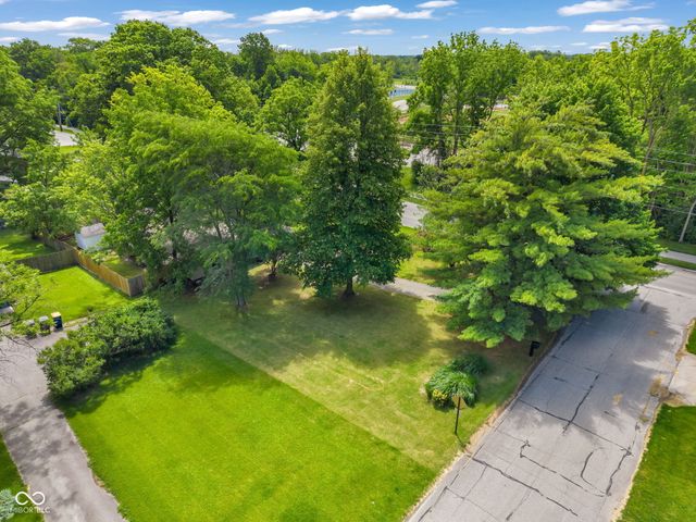 9105 Washington Boulevard, Indianapolis, IN 46240