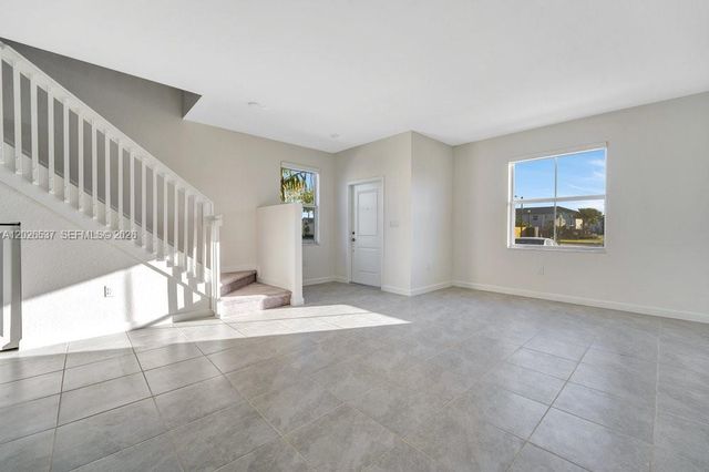 1716 SE 26th Rd 1716, Homestead, FL 33035