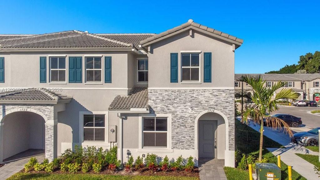 1716 SE 26th Rd 1716, Homestead, FL 33035