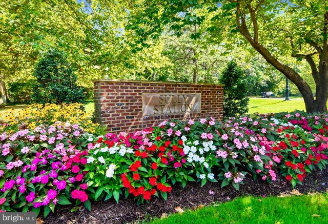 5250 STONEY BRANCH CT, Centreville, VA 20120