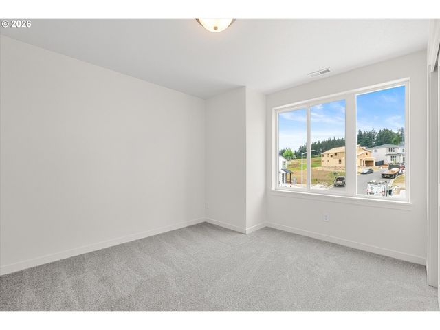 16017 Barlow Trail Ln, Oregon City, OR 97045