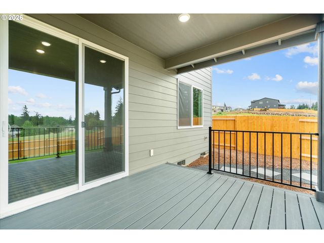 16017 Barlow Trail Ln, Oregon City, OR 97045
