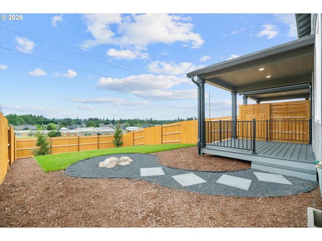 16017 Barlow Trail Ln, Oregon City, OR 97045