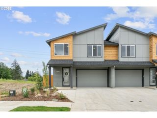 16017 Barlow Trail Ln, Oregon City, OR 97045