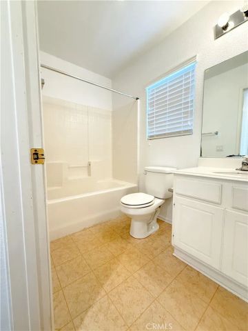 1679 Stone Creek, Beaumont, CA 92223