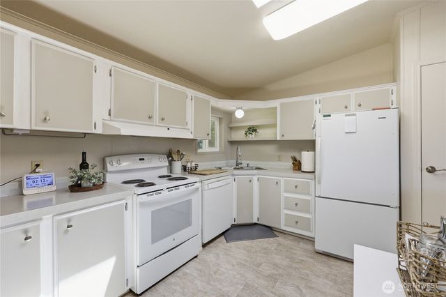 81 Alder Drive, Port Townsend, WA 98368