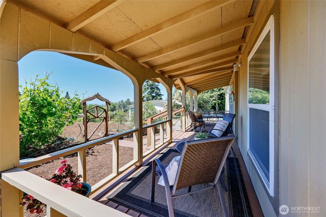 81 Alder Drive, Port Townsend, WA 98368