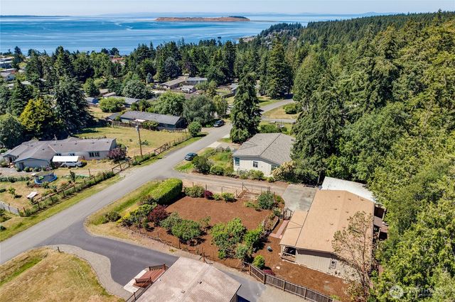 81 Alder Drive, Port Townsend, WA 98368