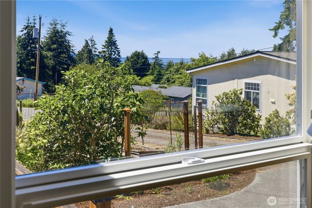 81 Alder Drive, Port Townsend, WA 98368