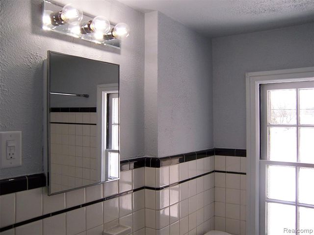 1421 22nd Street, Port Huron, MI 48060