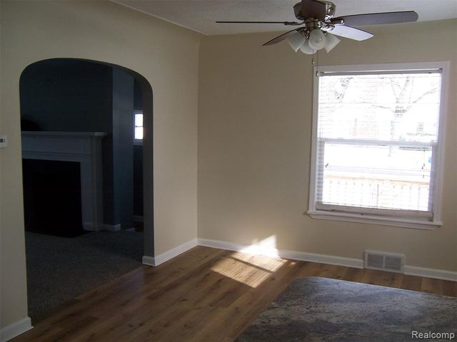 1421 22nd Street, Port Huron, MI 48060