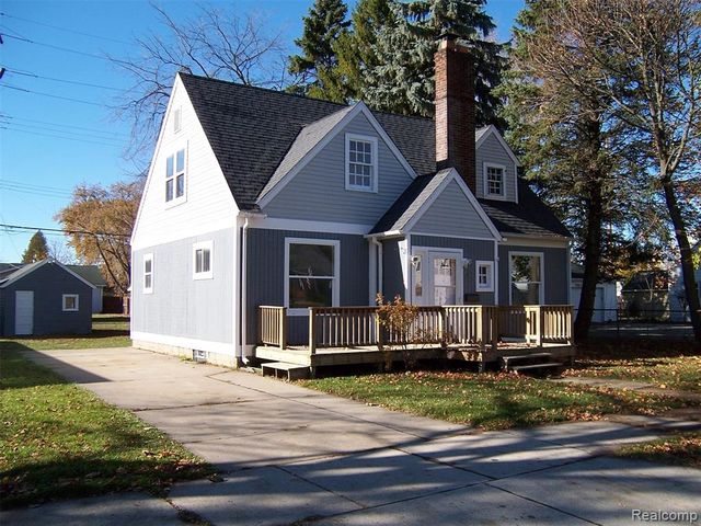 1421 22nd Street, Port Huron, MI 48060