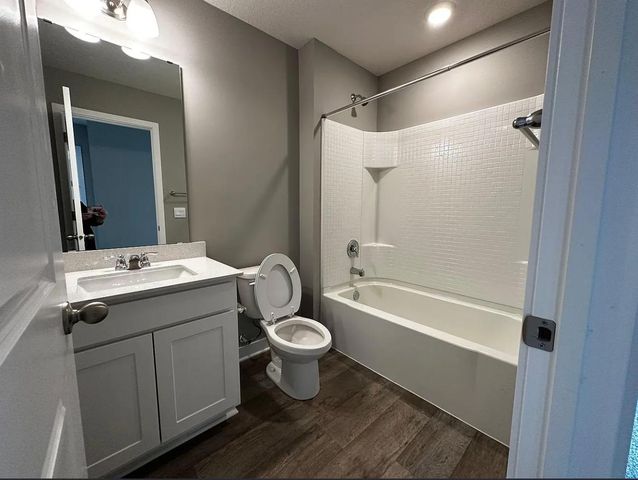 12669 Erskin Street NE, Blaine, MN 55449