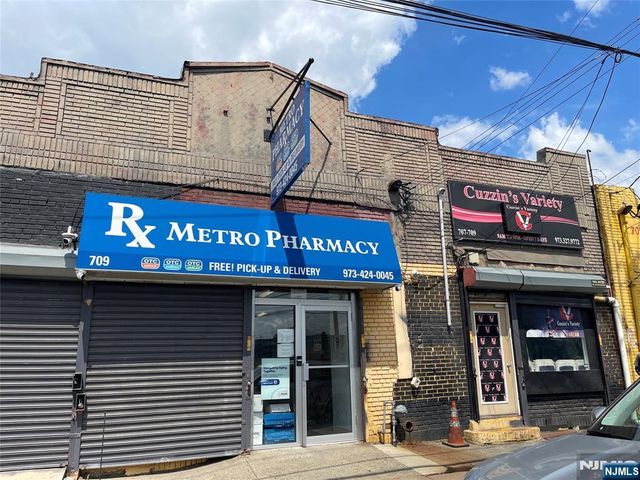 709 Frelinghuysen Avenue 707, Newark, NJ 07114