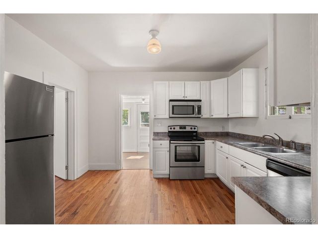 1008 La Farge Ave, Louisville, CO 80027