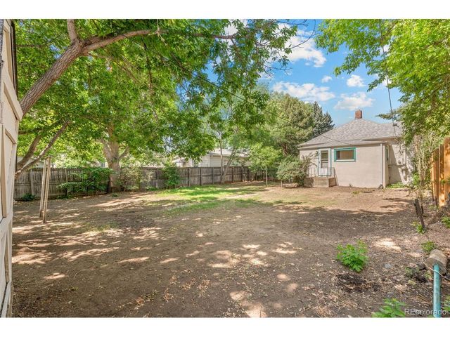 1008 La Farge Ave, Louisville, CO 80027
