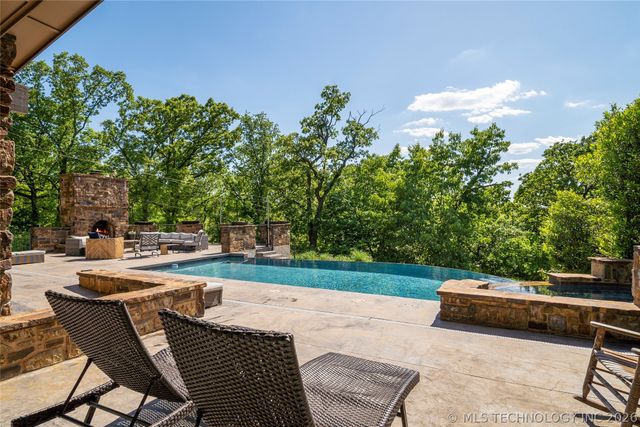 7110 S Evanston Avenue, Tulsa, OK 74136