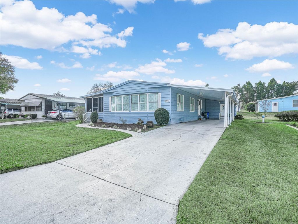 1679 FOXWAY DRIVE, Lakeland, FL 33810