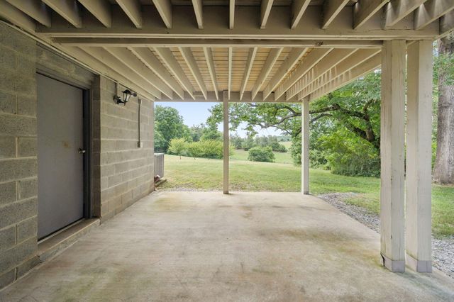 246 Akins Road, Tellico Plains, TN 37385