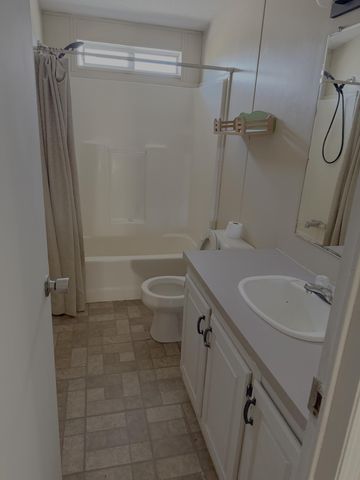 617 Wisconsin Street, Belen, NM 87002