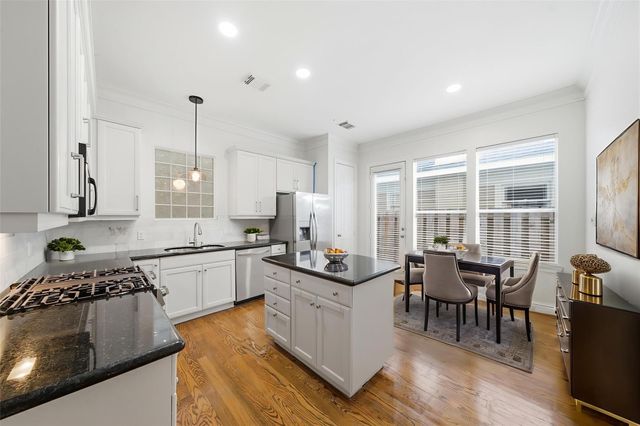 1736 Colquitt Street A, Houston, TX 77098