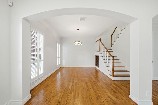 1736 Colquitt Street A, Houston, TX 77098