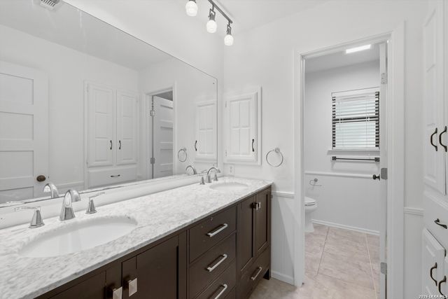 802 Sherman Oak, San Antonio, TX 78232