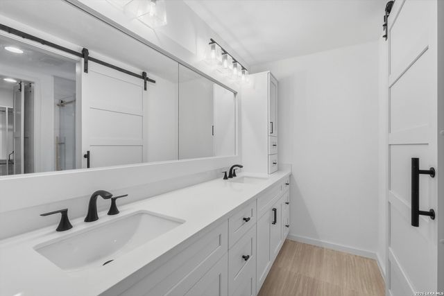 802 Sherman Oak, San Antonio, TX 78232