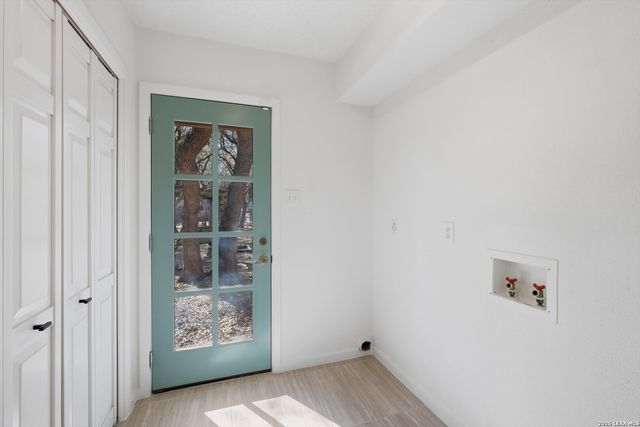 802 Sherman Oak, San Antonio, TX 78232