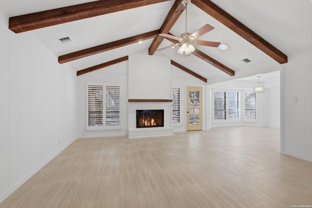 802 Sherman Oak, San Antonio, TX 78232