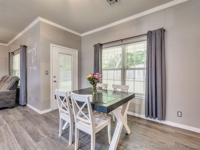 14028 S 298th East Avenue, Coweta, OK 74429