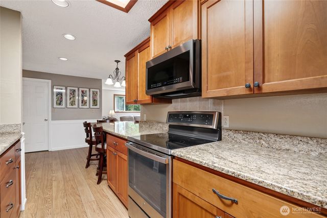 975 Front Street S, Issaquah, WA 98027