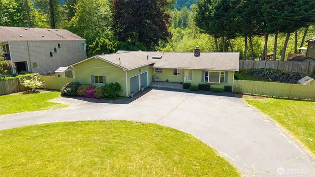 975 Front Street S, Issaquah, WA 98027