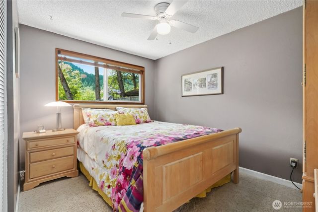 975 Front Street S, Issaquah, WA 98027