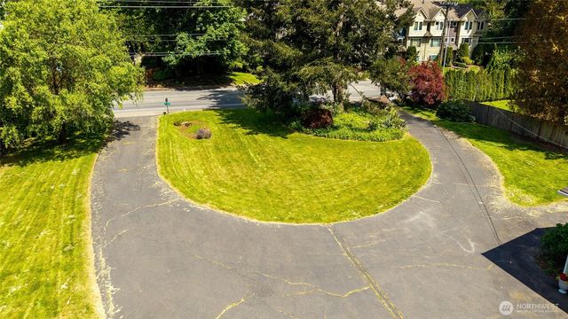 975 Front Street S, Issaquah, WA 98027
