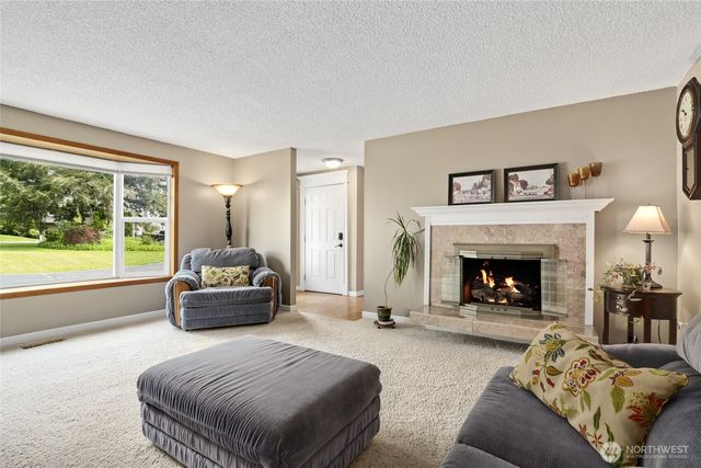 975 Front Street S, Issaquah, WA 98027