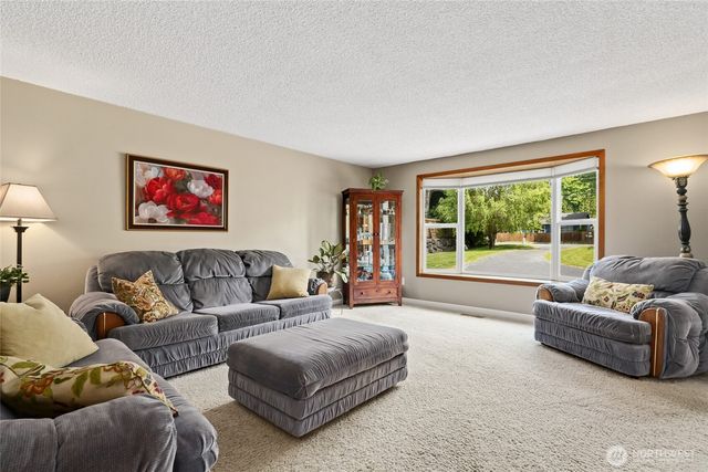 975 Front Street S, Issaquah, WA 98027