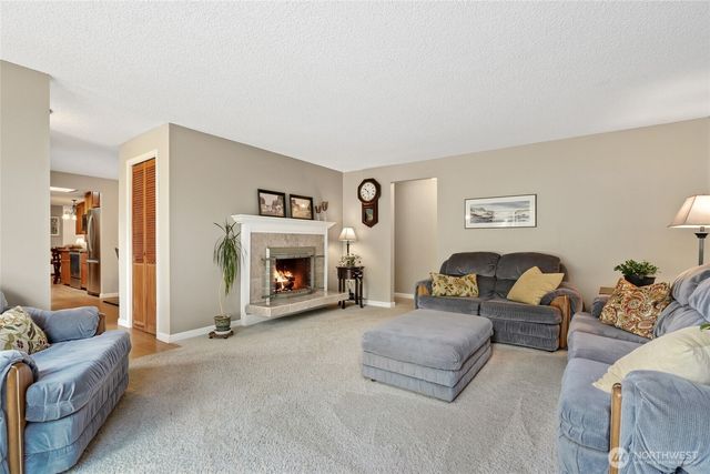 975 Front Street S, Issaquah, WA 98027