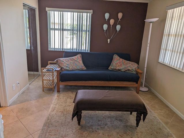 1710 NW 18th Avenue 204, Delray Beach, FL 33445