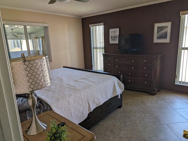 1710 NW 18th Avenue 204, Delray Beach, FL 33445